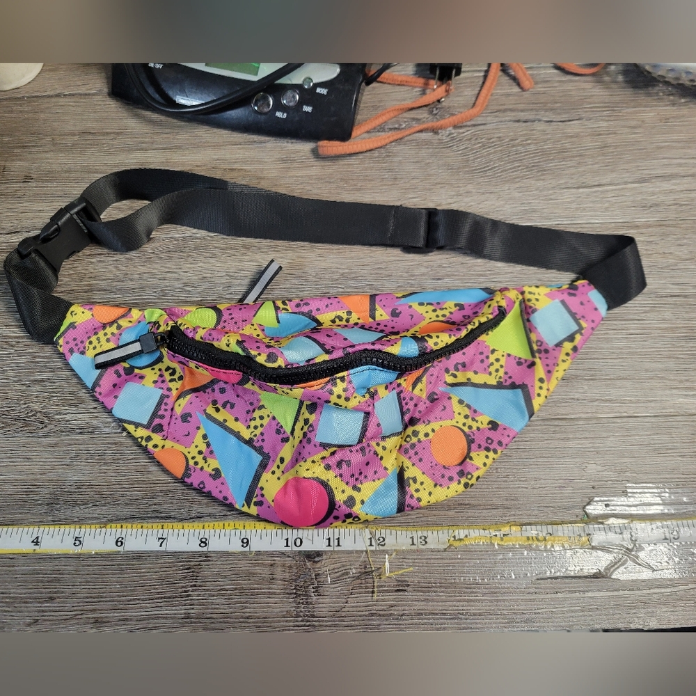 Colorful Geometric‎ Pattern Fanny Pack